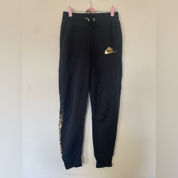 Nike Sweatpants - Picture 1 of 1